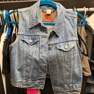 Levi’s Denim vest